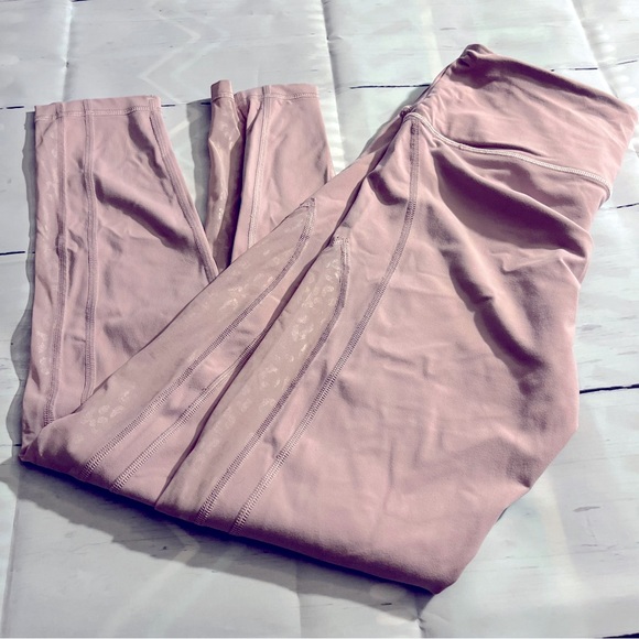 Mauve Pink Victoria Sport Workout Leggings with Sheer Animal Print Panel, Medium - Picture 1 of 14